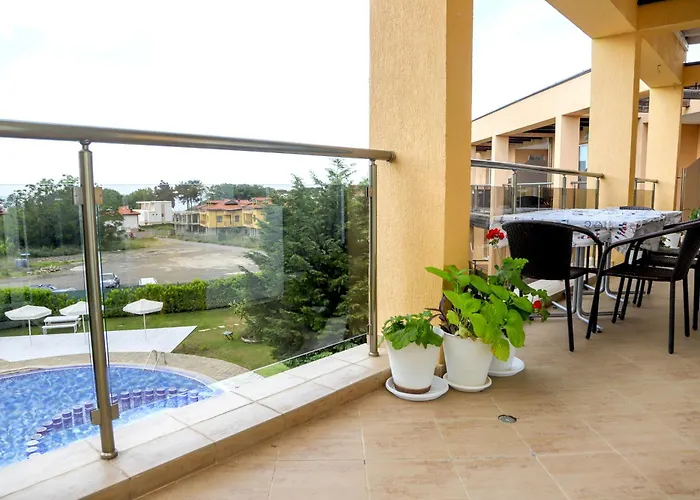 Lux Sozopoli Hills A19 и а13